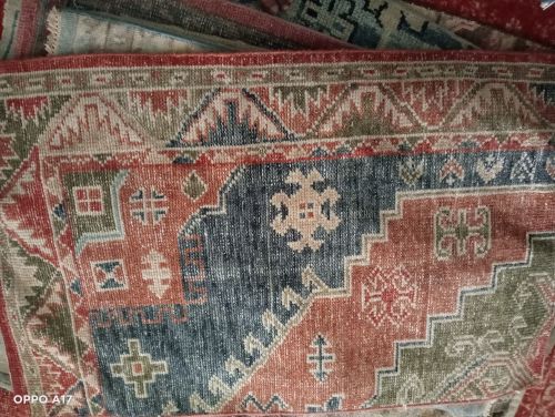 Printed Indian Hand Knotted Woollen Carpets, Shape : Rectangular