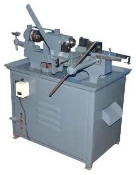 Ujwal Engineering Mild Steel Manual Turning Machine