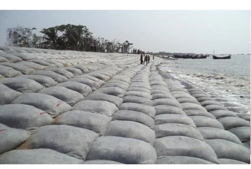 Plain Polyester Geobags, Color : White, Packaging Type : Bundle For Breakwater, Containment Dikes, Protection