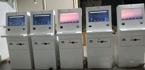 Hinled Computer Kiosk, Display Type : Touch Screen for Industrial