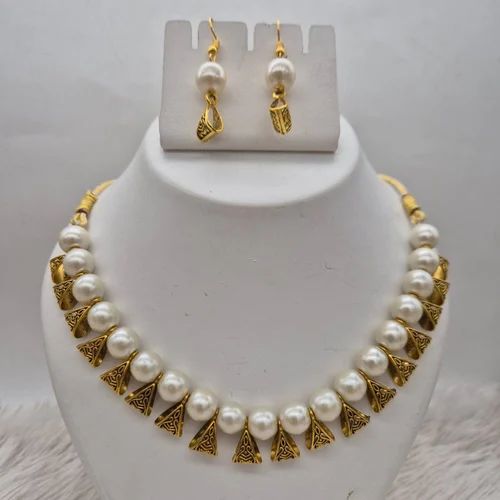 Brass Imitation Pearl Necklace Set Party Wear, Packaging Type : Box, Specialities : Unique Designs