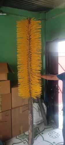 Cow Scrubbing Brush, Color : Yellow, Handle Material : Plastic, Bristle Material : Nylon