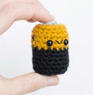 Kaarak Wool Crochet Stuffed Battery Toy, For Gift Play