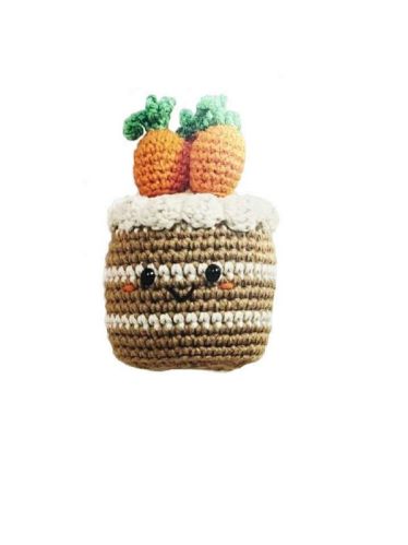 Crochet Stuffed Carrot Cake Toy, For Gift Play, Color : Multicolor