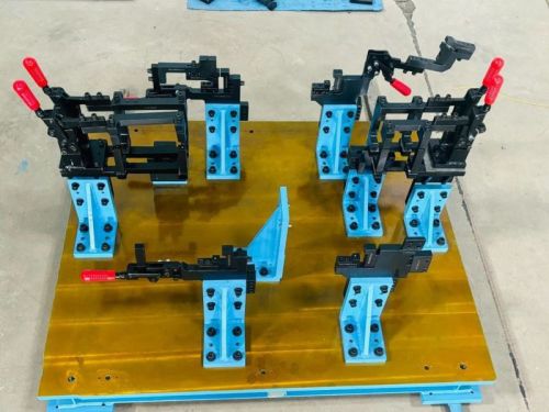 Metal Manual Welding Fixture, For Industrial Use, Feature : Corrosion Resistance