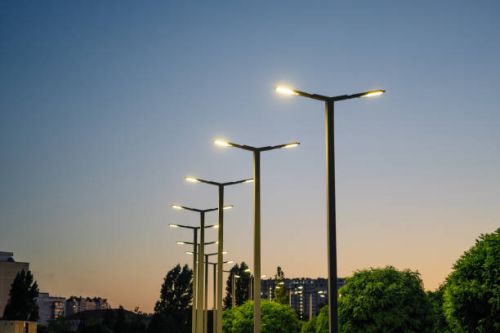 BIS REGISTRATION FOR STREET LIGHT IS 10322-(PART 5):3:2012