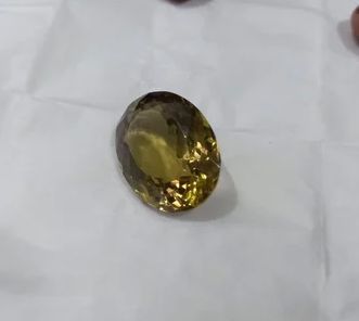 Oval Polished Yellow Apatite Stone, For Jewellery, Feature : Anti Corrosive, Fadeless, Shiny Looks