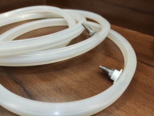 White Round Polished Maintenance Rubber Seals, For Industrial