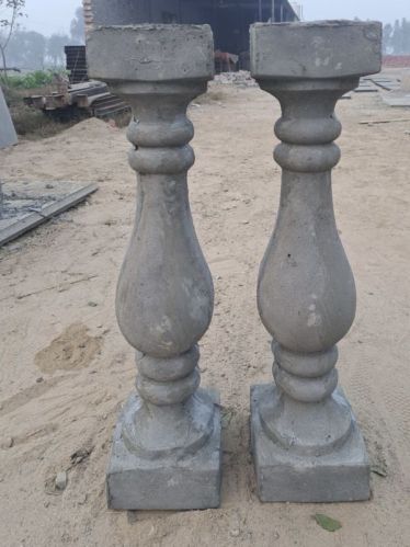 Grey Carved Cement Column Pawa, For Garden Use