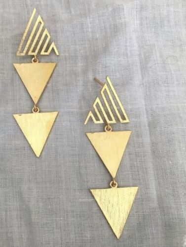 Plain Gold Plated Brass Ladies Triangle Disc Earrings, Style : Antique