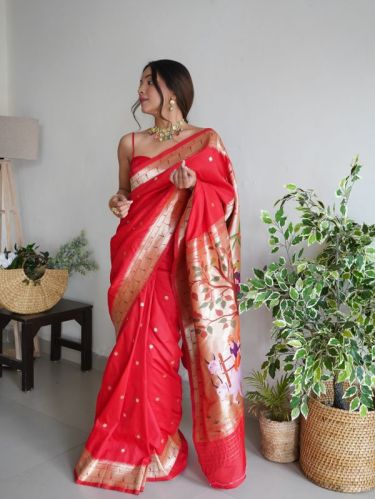 1150 Red Zari Silk Sarees, Occasion : Traditional