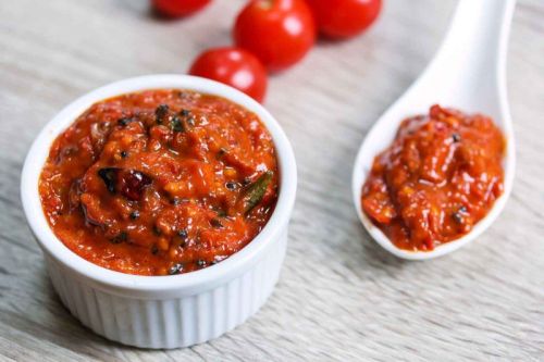 Red Spicy Tomato Pickle, For Restaurants, Hotel, Home, Feature : Non Harmful