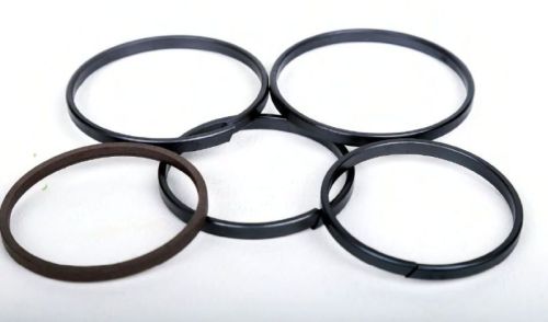 Black Round Polished Piston Rings, Size : Standard