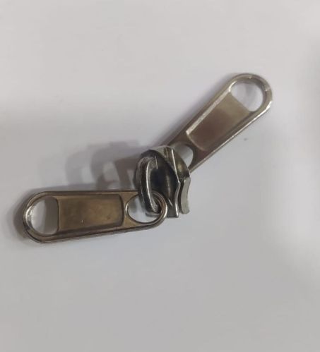 Nylon Type Double Zip Puller, Packaging Type : Gunny Bag