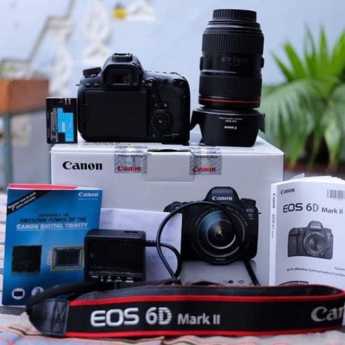 Canon Digital Camera, Packaging Type : Black