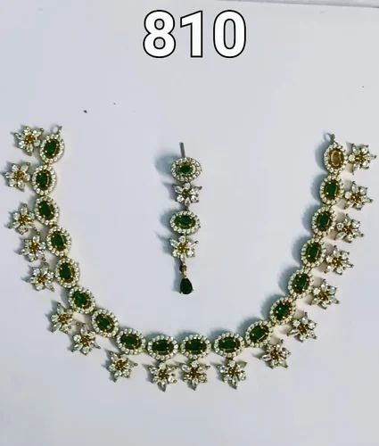 Brass Green Zircon Necklace Set, Packaging Type : Plastic Box