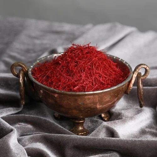 Red Natural Kashmiri Saffron, For Cooking, Food Medicine, Cosmetics, Style : Dried