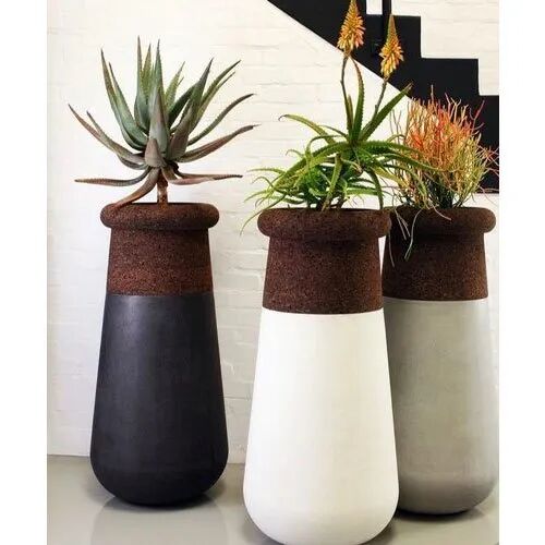 Creators Podd Matte Fibreglass Indoor Fiberglass Planter, For Decoration, Packaging Type : Thermocol Cutout