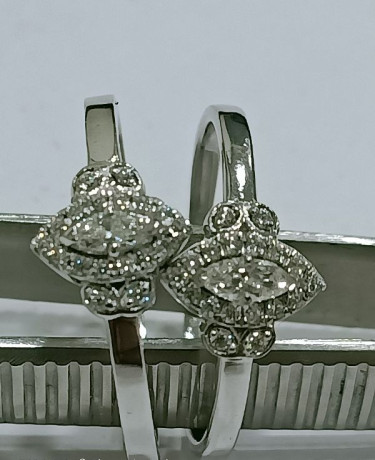 Diamond Jewellery, Packaging Type : Wooden Box