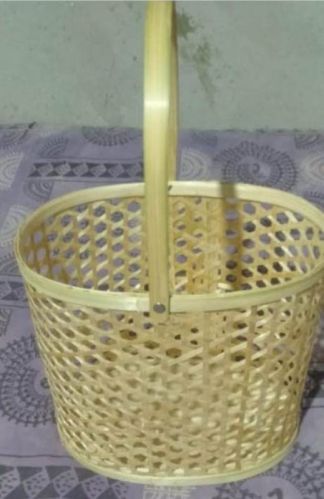 Hand Made Bamboo Gift Hamper Basket, For Complex, Fruit Market, Home, Kitchen, Malls, Shopping, Stores