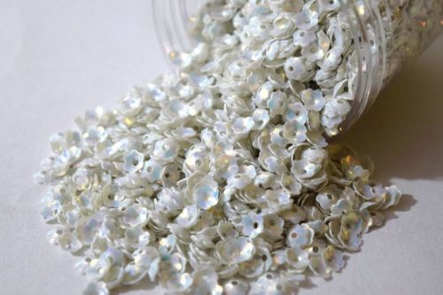 Plastic 6mm Flower Sitara Sequins, Color : Pink Golden