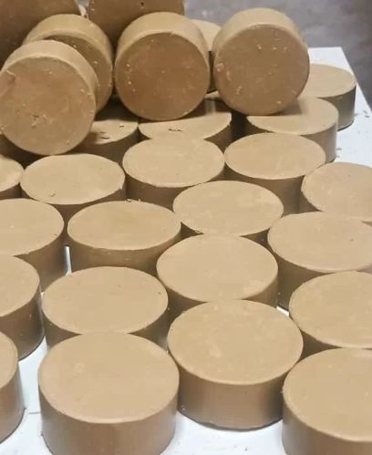 Brown Lemon Grass With Multani Mitti Tikki, For Skin Care, Packaging Type : Paper Box