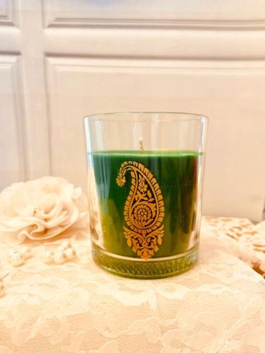 Soy Wax Lemongrass Ambi Motif Candle, For Decoration, Gifting, Speciality : Smokeless, Moisture Resistance