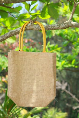 Plain Jute Bag, Size : 32CM X 42CM + 12CM