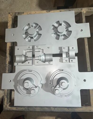Silver Aluminum CNC Machining Pattern