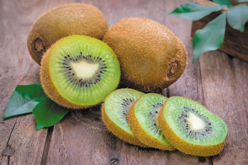 Brown Natural Fresh Kiwi, For Human Consumption, Shelf Life : 3 To 5 Days