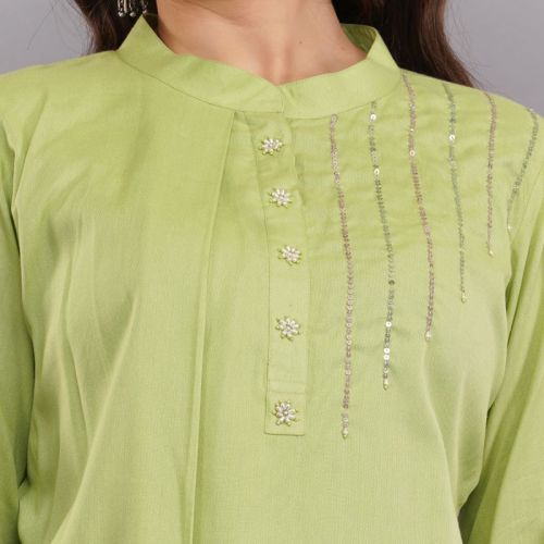 Rayon Women Short Kurti, Occasion : Formal Wear, Casual Wear