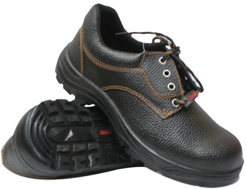 Black Leather Safety Shoes, For Constructional, Industrial Pupose, Size : 6, 7, 8, 9