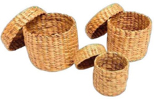 Brown Plain Cane Bamboo Container