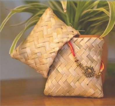 Light Brown Bamboo Pouch, Feature : Recyclable, Long Life