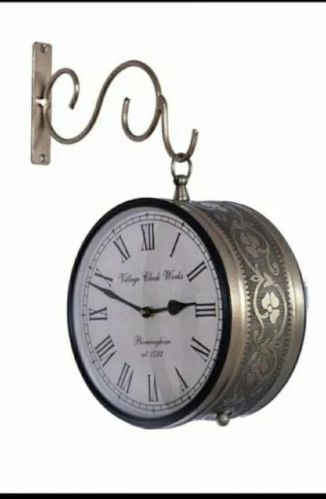 Silver Round Decorative Aluminium Retro Station Clock, For Outdoor, Display Type : Analog