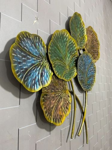 Multicolor Iron Leaf Shape Wall Decor
