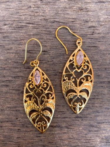 Polished Stone Brass Earrings, Packaging Type : Plastic Box