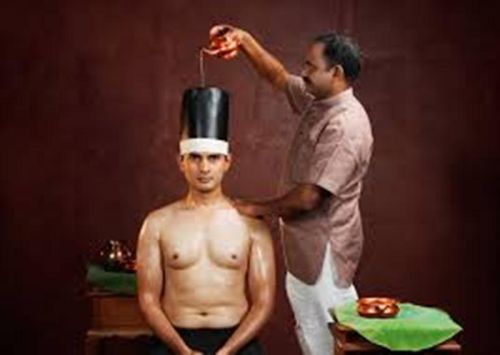 Shirodhara Massage