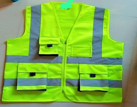 Green Sleeveless Reflective Safety Jacket With Pocket, For Construction, Size : 23*27