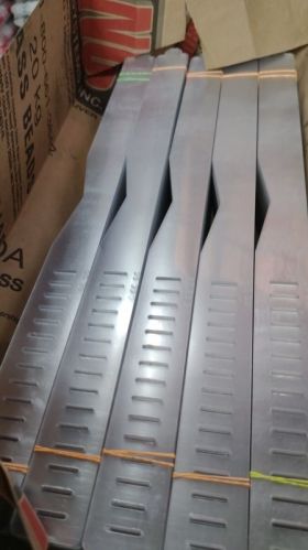 Plain 12 Kg Plastic Patti, Color : PVC