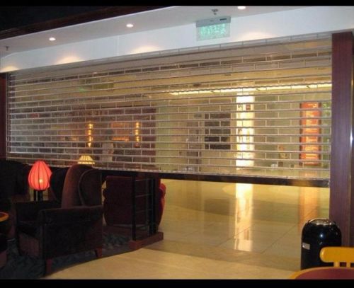 Rectangular Polished Polycarbonate Rolling Shutter, For Industrial, Commercial, Shops