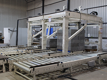 Gantry Palletizer, Voltage : 220V/380V/415V