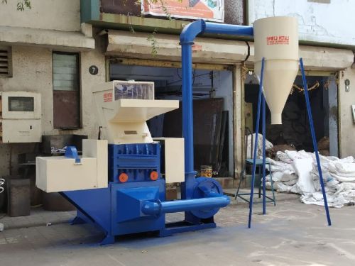 SHREEJI METALS 100-1000kg Plastic Cutting Machine, Plastic Type : ALL