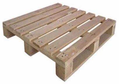 Brown Rectangular Rubber Wood Pallet