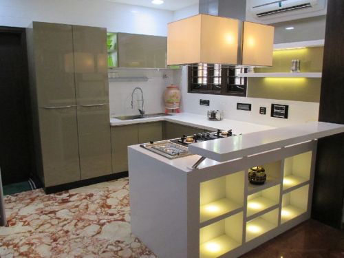 Polished Plywood Modular Kitchen