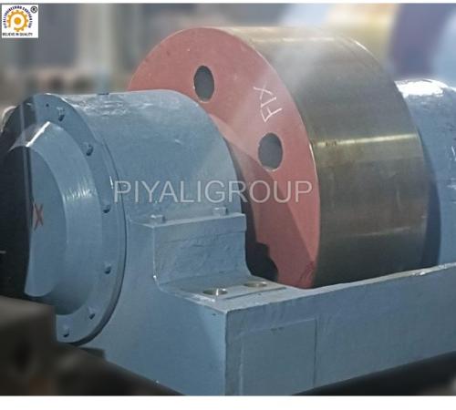 Piyali Group Mfg. Of 600 TPD Support Roller With Shaft Assembly For Industrial- Ghaziabad, India