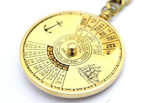 Golden Round Printed Polished Brass Sundial Keychain