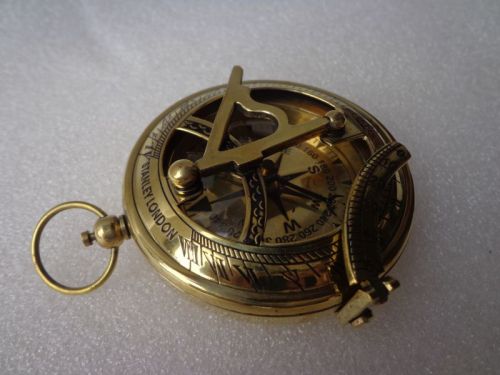 Handmade Brass Push Button Sundial Compass, For Promotional Work, Gift Item, Direction Tracking, Ship
