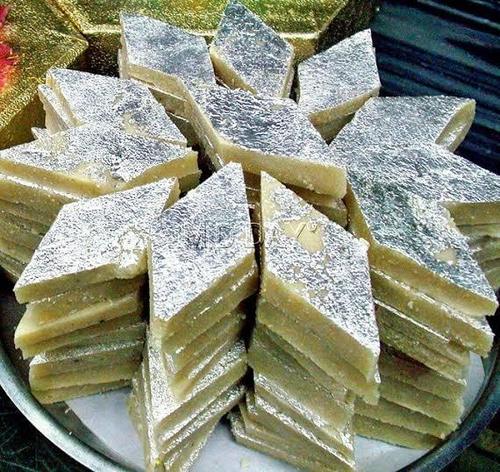 Kaju Pista Barfi, Purity : 100%