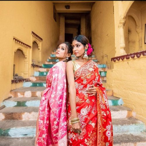 Handloom Pure Silk Sarees, Feature : Dry Cleaning